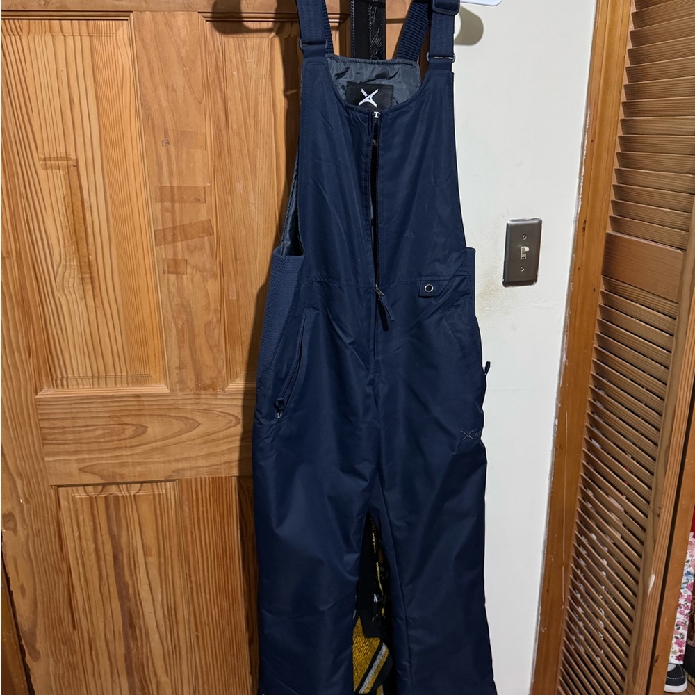 Arctix Women's Essential Insulated Bib Overalls Size Small 31” inseam